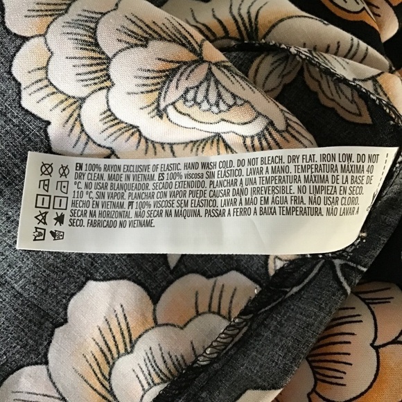 Floral Dress Women’s SMALL Black & Beige Lotus Print Career Forever 21 Tags NEW - Picture 14 of 15